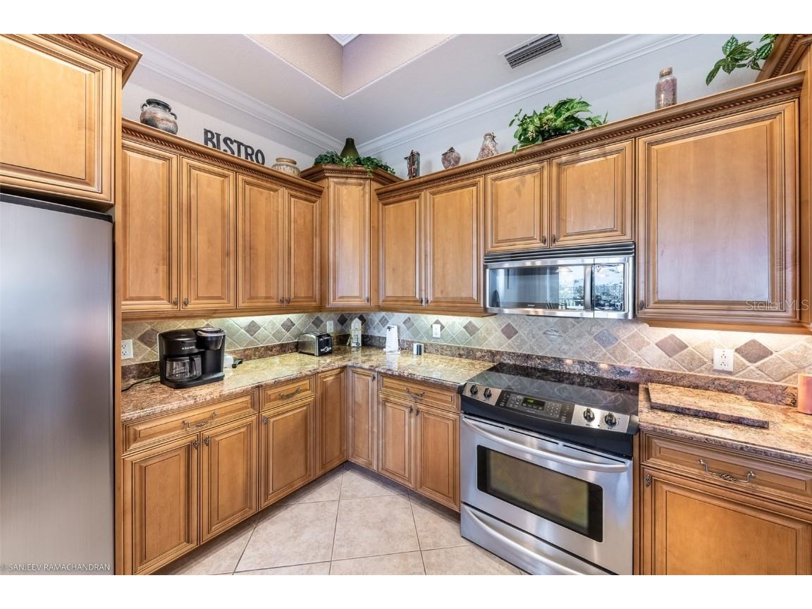 290 Lewis Circle #131 Punta Gorda FL 33950 C7470056 image8