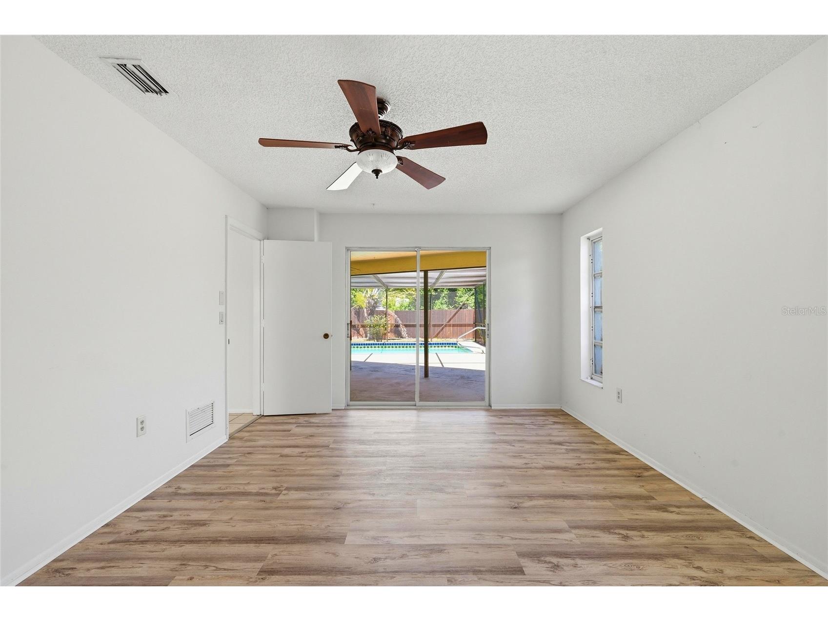 290 Mount Vernon Drive Venice FL 34293 A4691447 image16