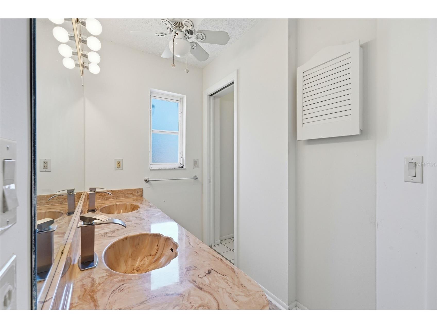 290 Mount Vernon Drive Venice FL 34293 A4691447 image19