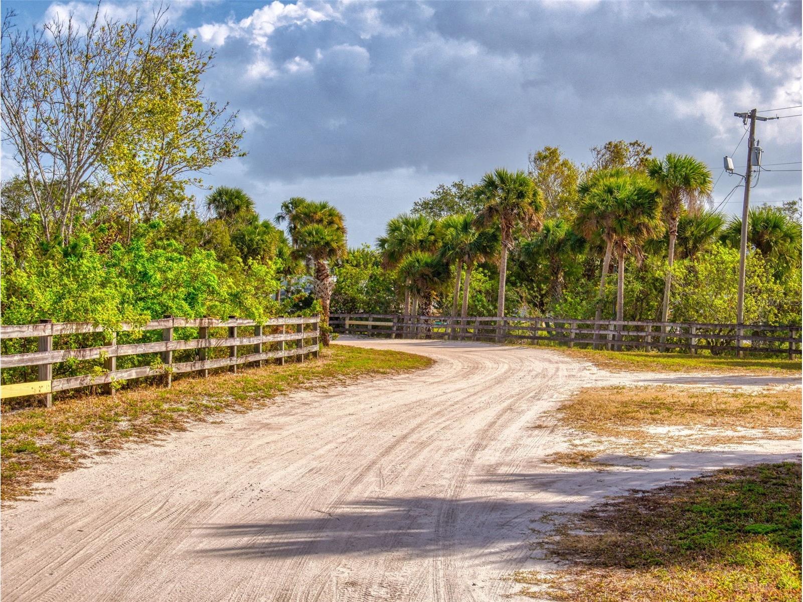 290 Navajo Drive Oak Hill FL 32759 NS1087313 image54