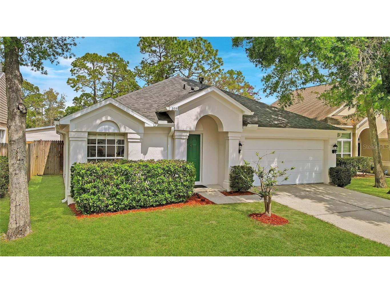 290 Oak Park Place Casselberry FL 32707 O6188277 image1