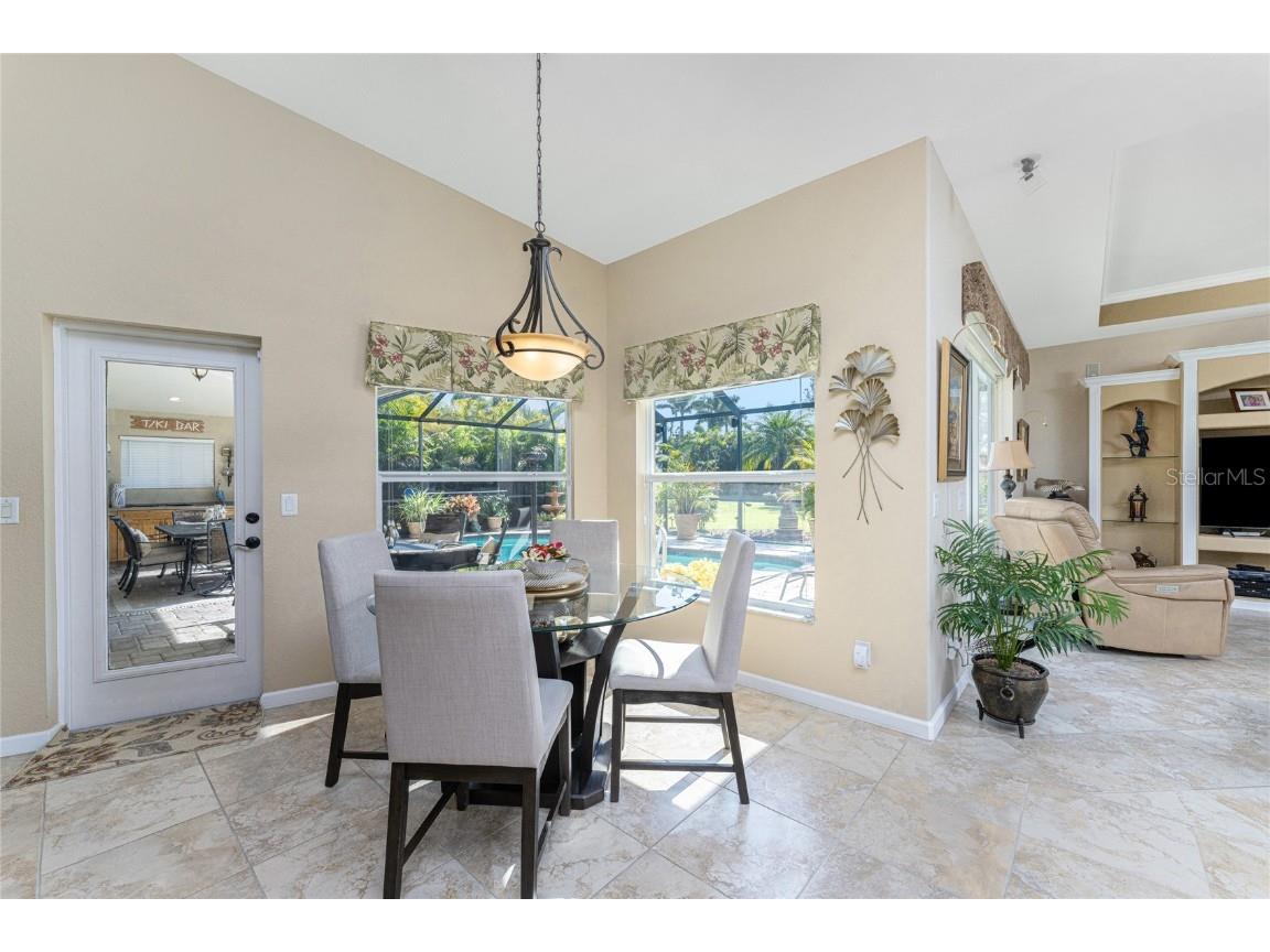 290 Rotonda Boulevard E Rotonda West FL 33947 A4672932 image18