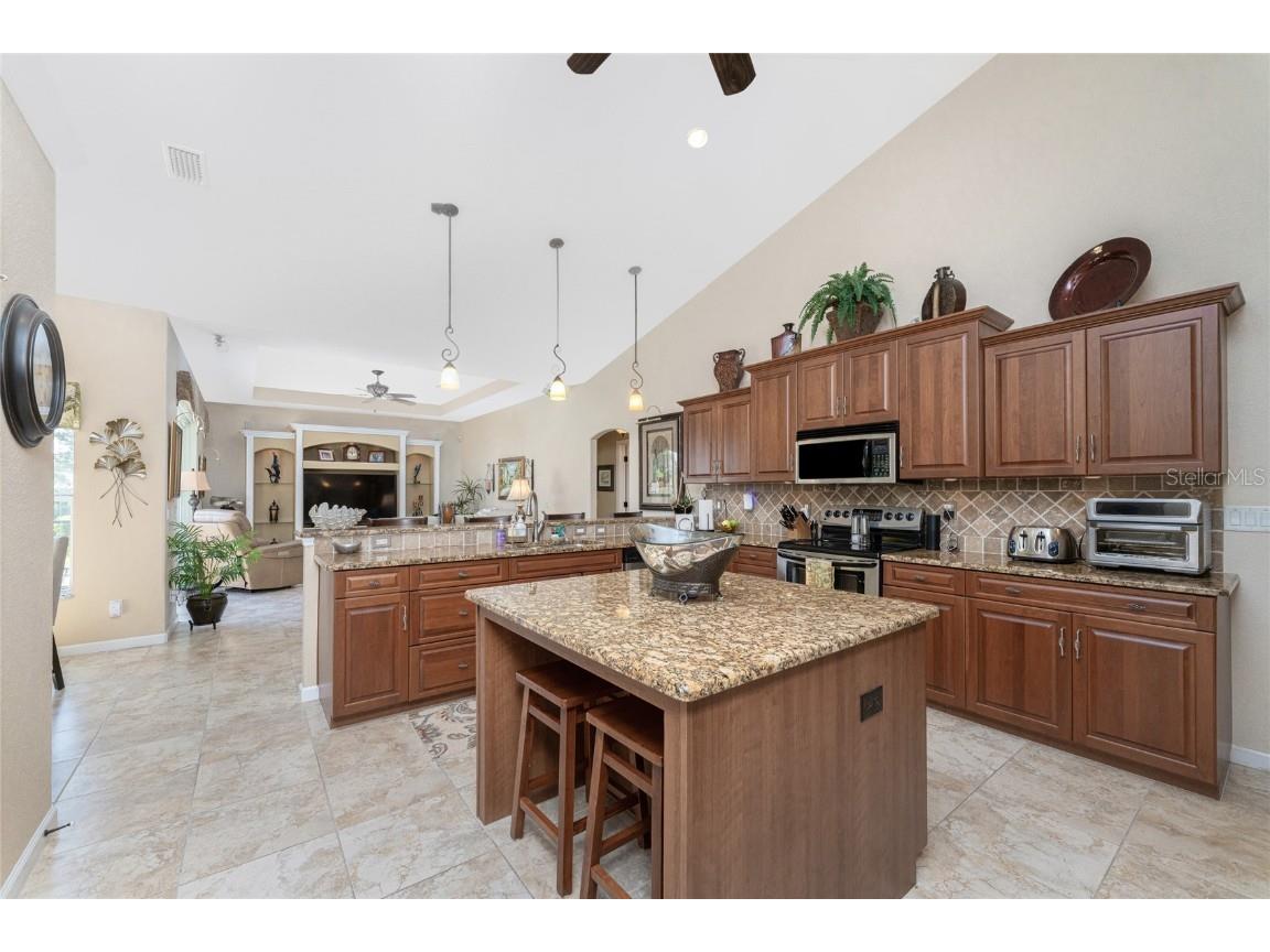 290 Rotonda Boulevard E Rotonda West FL 33947 A4672932 image26