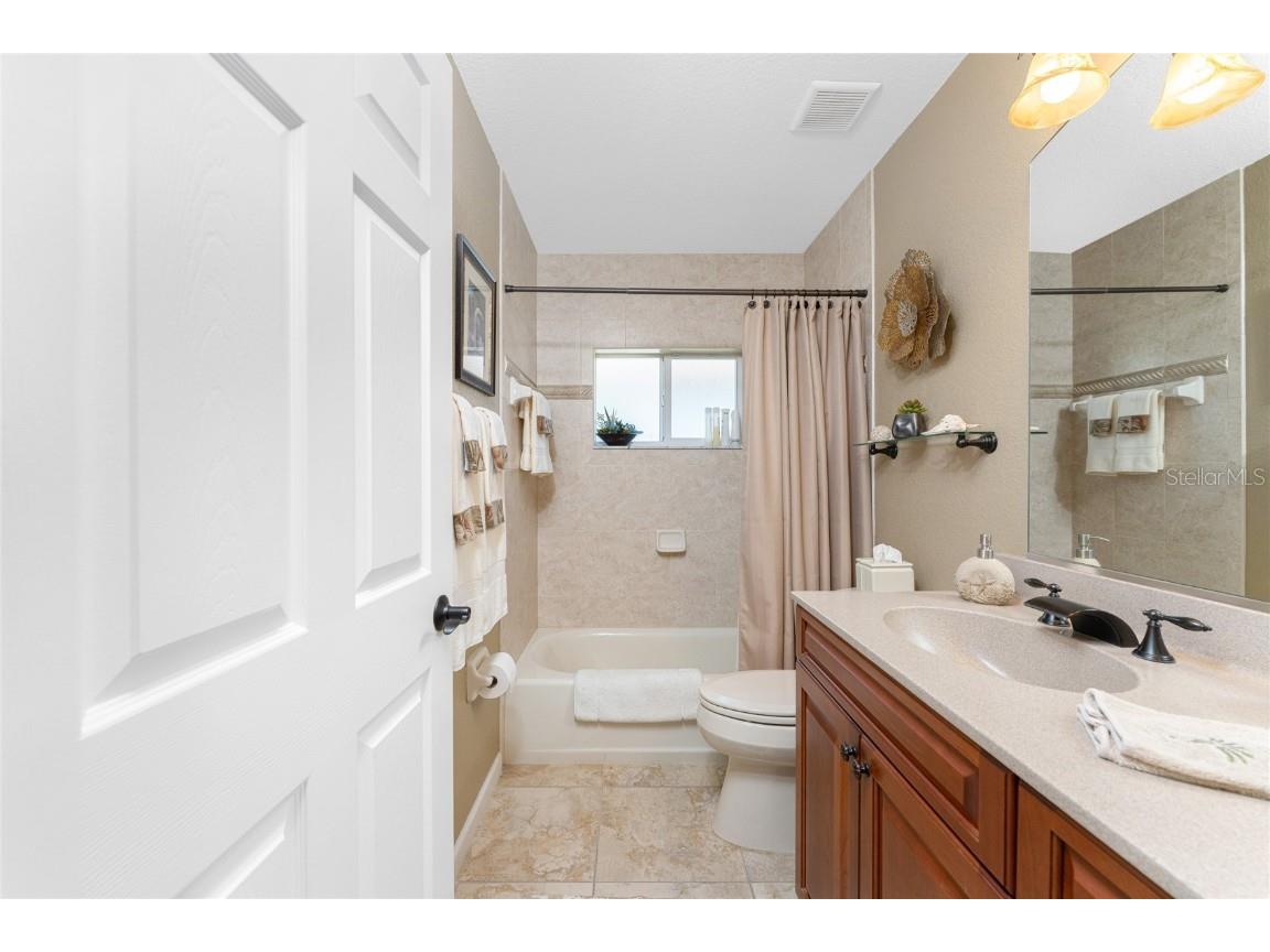 290 Rotonda Boulevard E Rotonda West FL 33947 A4672932 image30