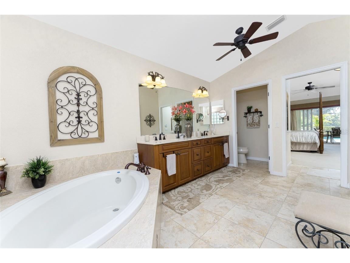 290 Rotonda Boulevard E Rotonda West FL 33947 A4672932 image38