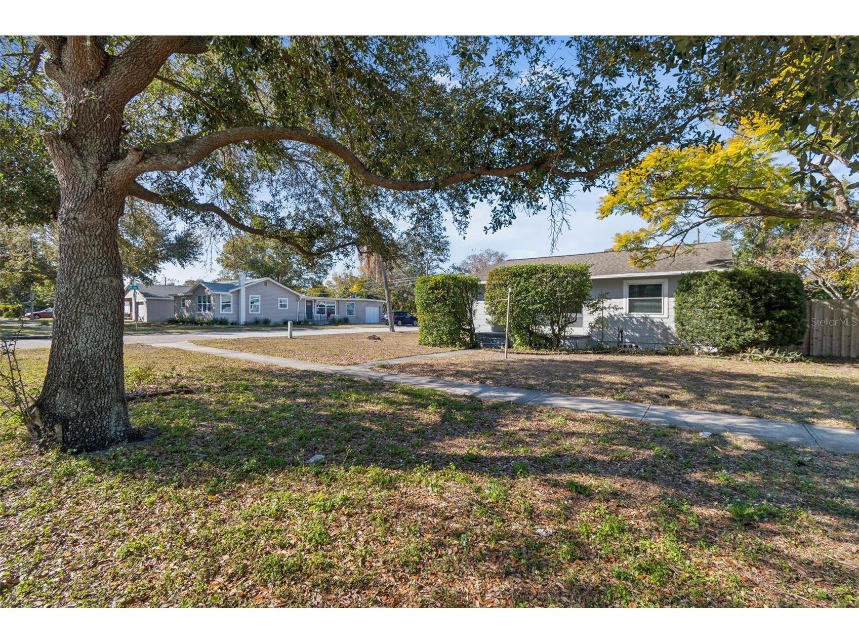 2900 49th Street N Saint Petersburg FL 33710 TB8467234 image2