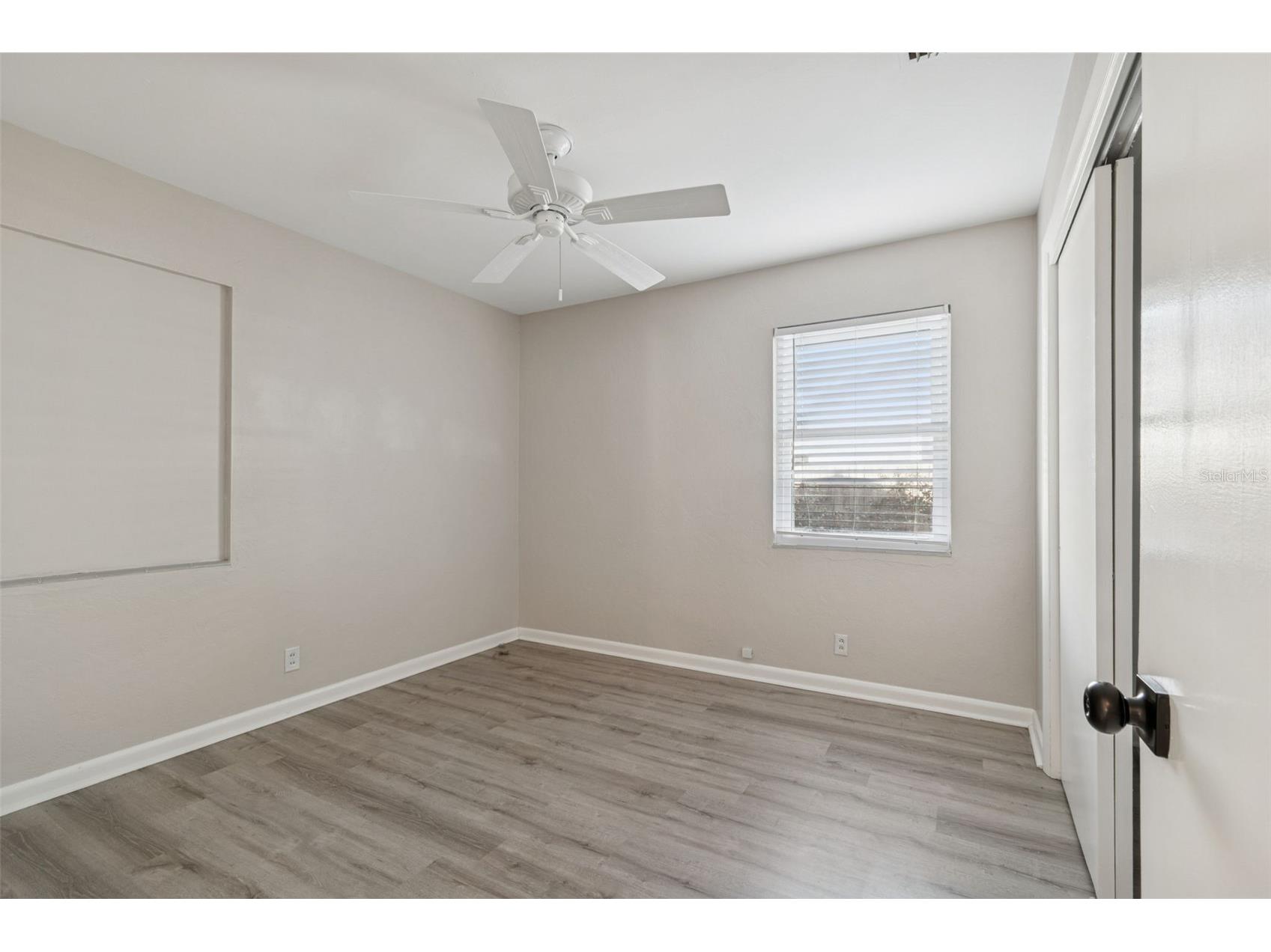 2900 49th Street N Saint Petersburg FL 33710 TB8467234 image31