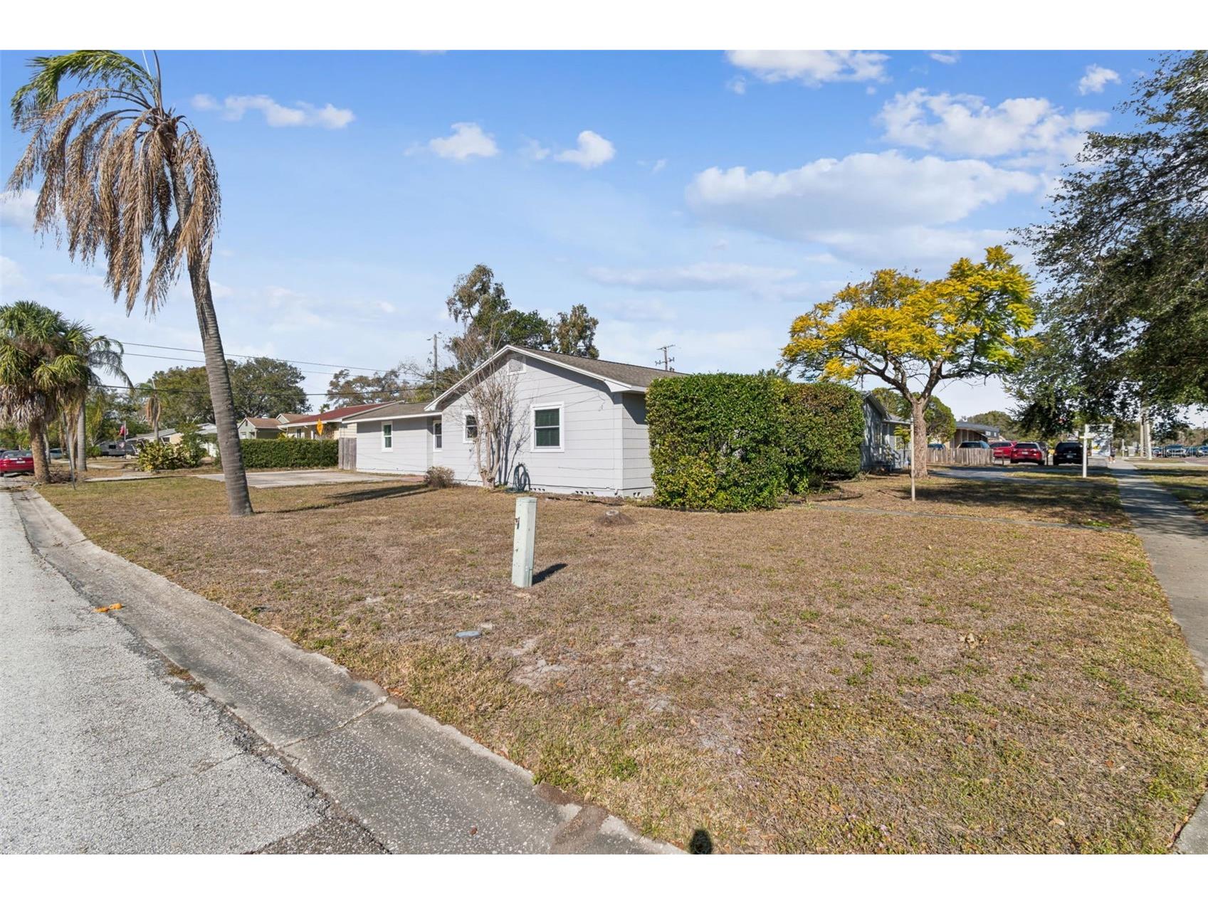 2900 49th Street N Saint Petersburg FL 33710 TB8467234 image45