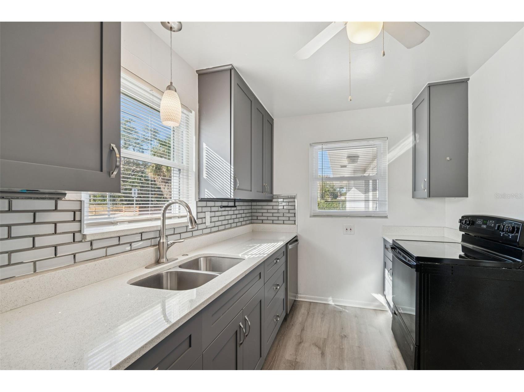 2900 49th Street N Saint Petersburg FL 33710 TB8503256 image11