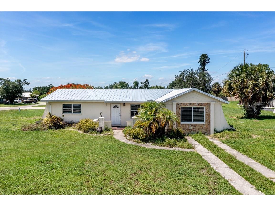 2900 Acline Road Punta Gorda FL 33950 C7494152 image1
