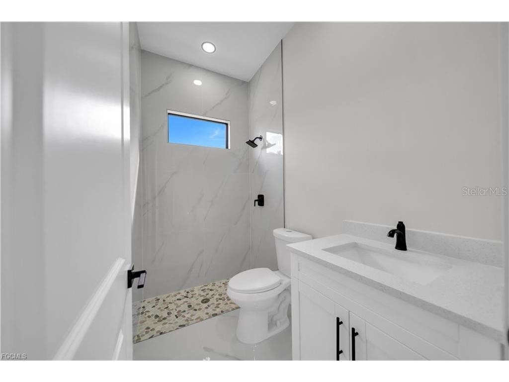 2900 Bruce Avenue S Lehigh Acres FL 33976 A4666478 image21