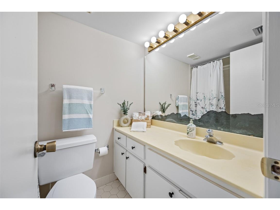 2900 Cove Cay Drive #6F Clearwater FL 33760 TB8437110 image25