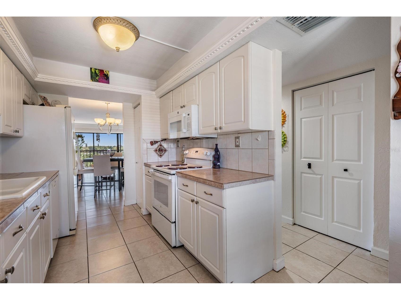 2900 Cove Cay Drive #7B Clearwater FL 33760 TB8485247 image24