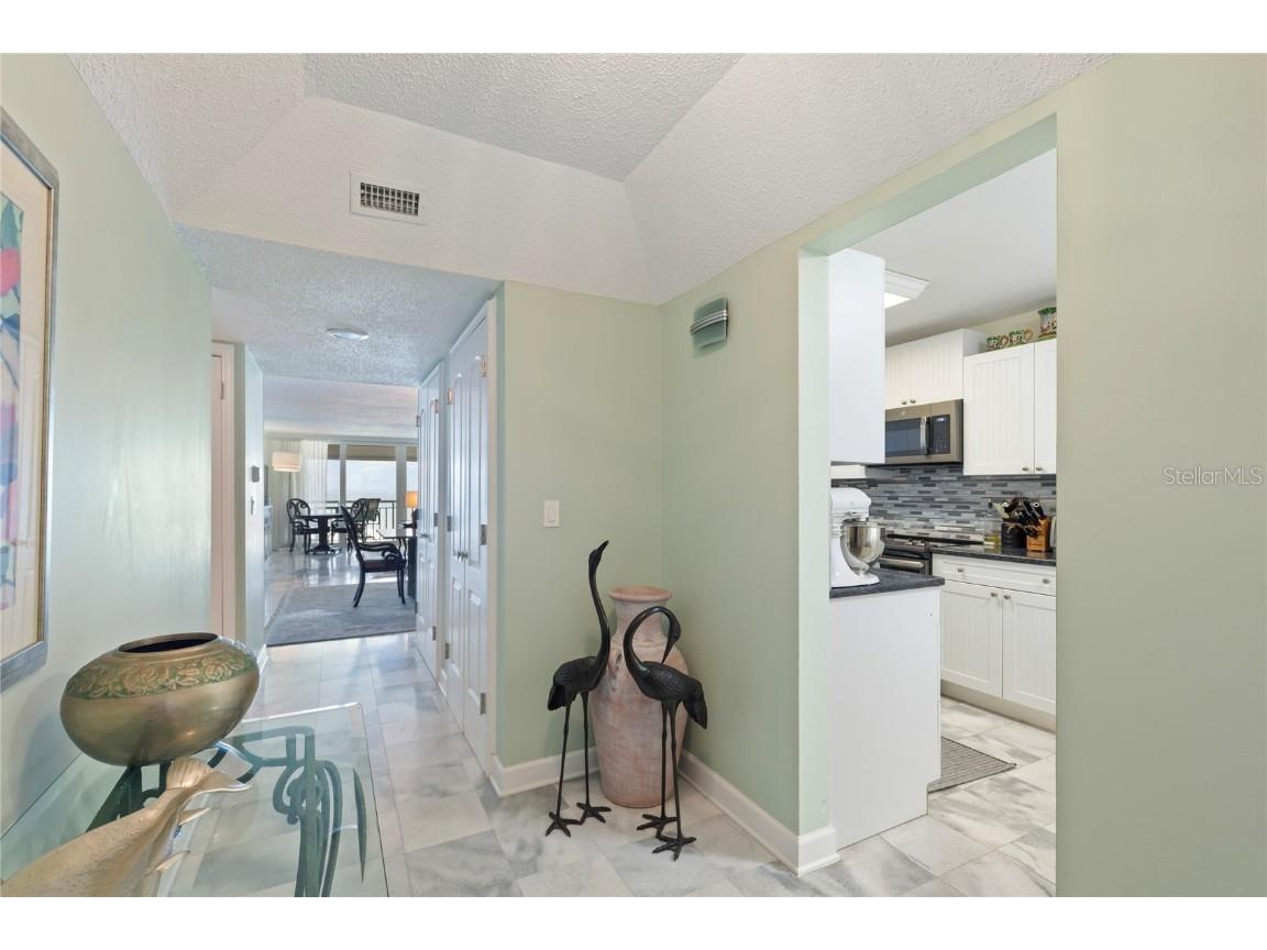 2900 Gulf Boulevard #201 Belleair Beach FL 33786 TB8451738 image3