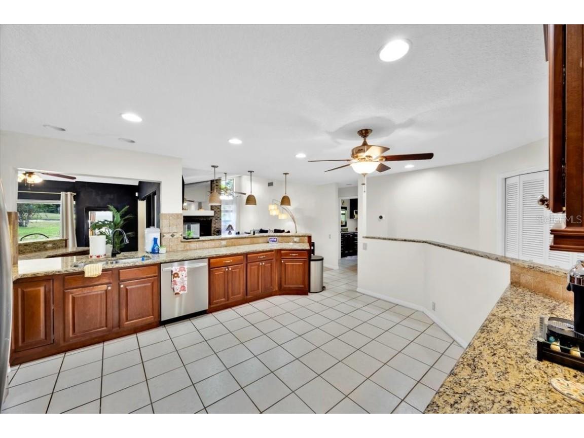 2900 Hammock Drive Plant City FL 33566 O6310792 image9