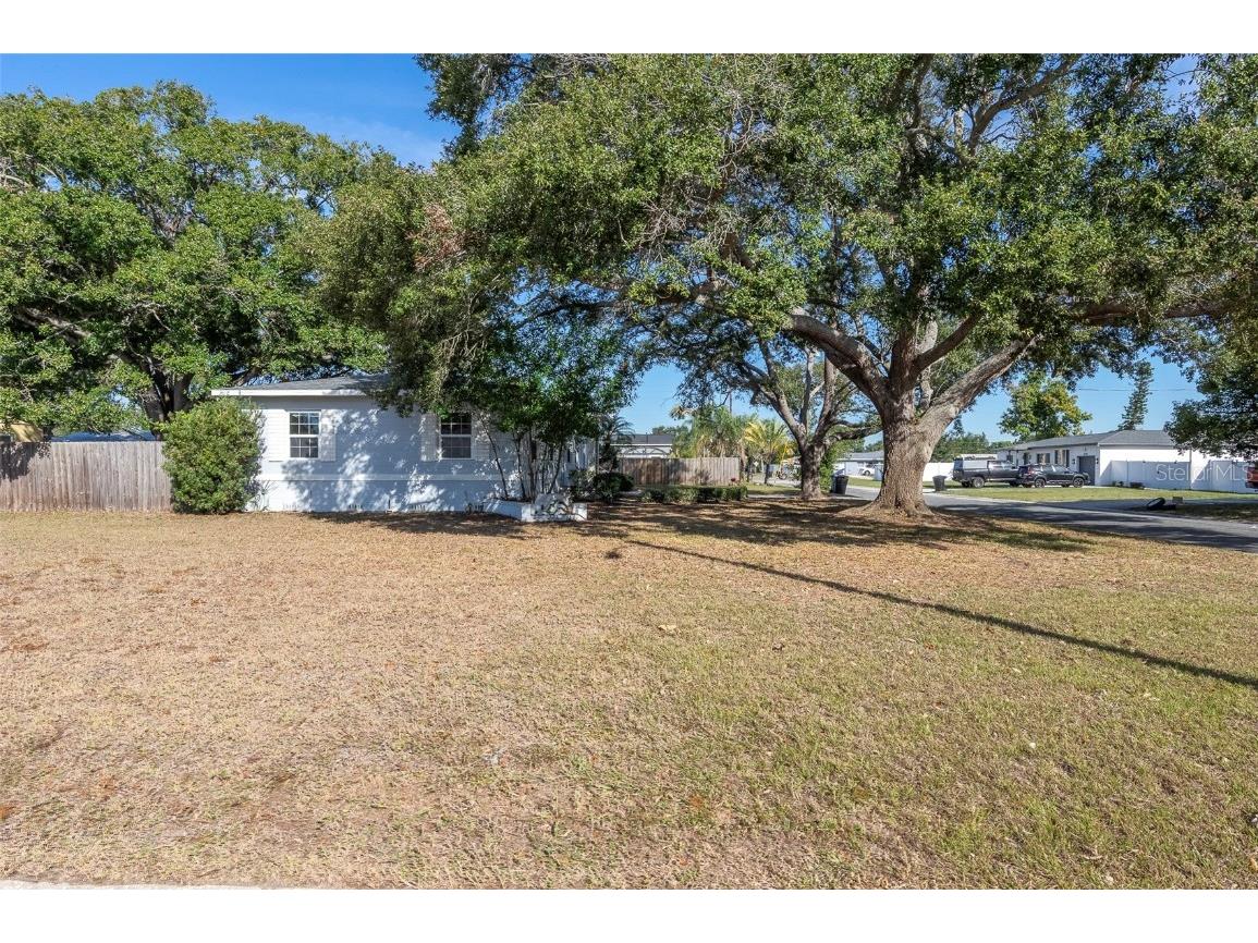 2900 Leslee Lake Drive N Saint Petersburg FL 33713 TB8461525 image33