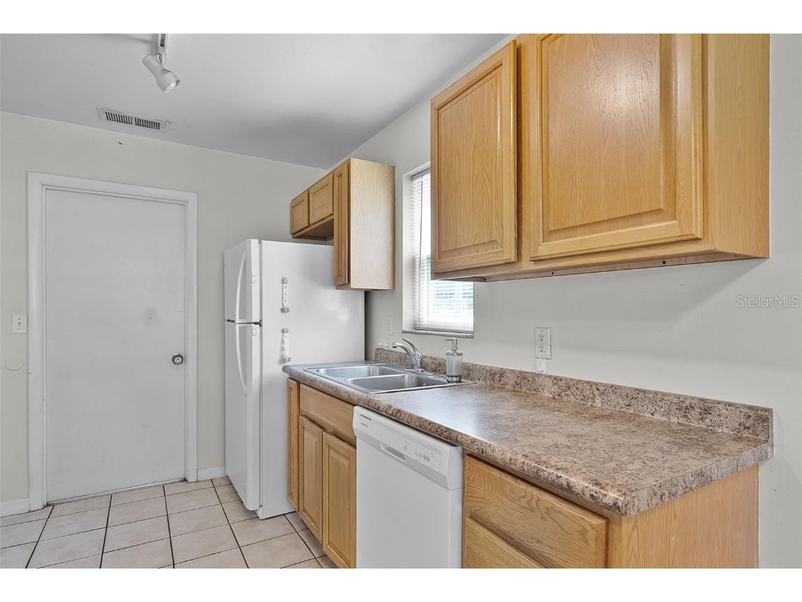 2900 Oranole Road Orlando FL 32810 O6326677 image11