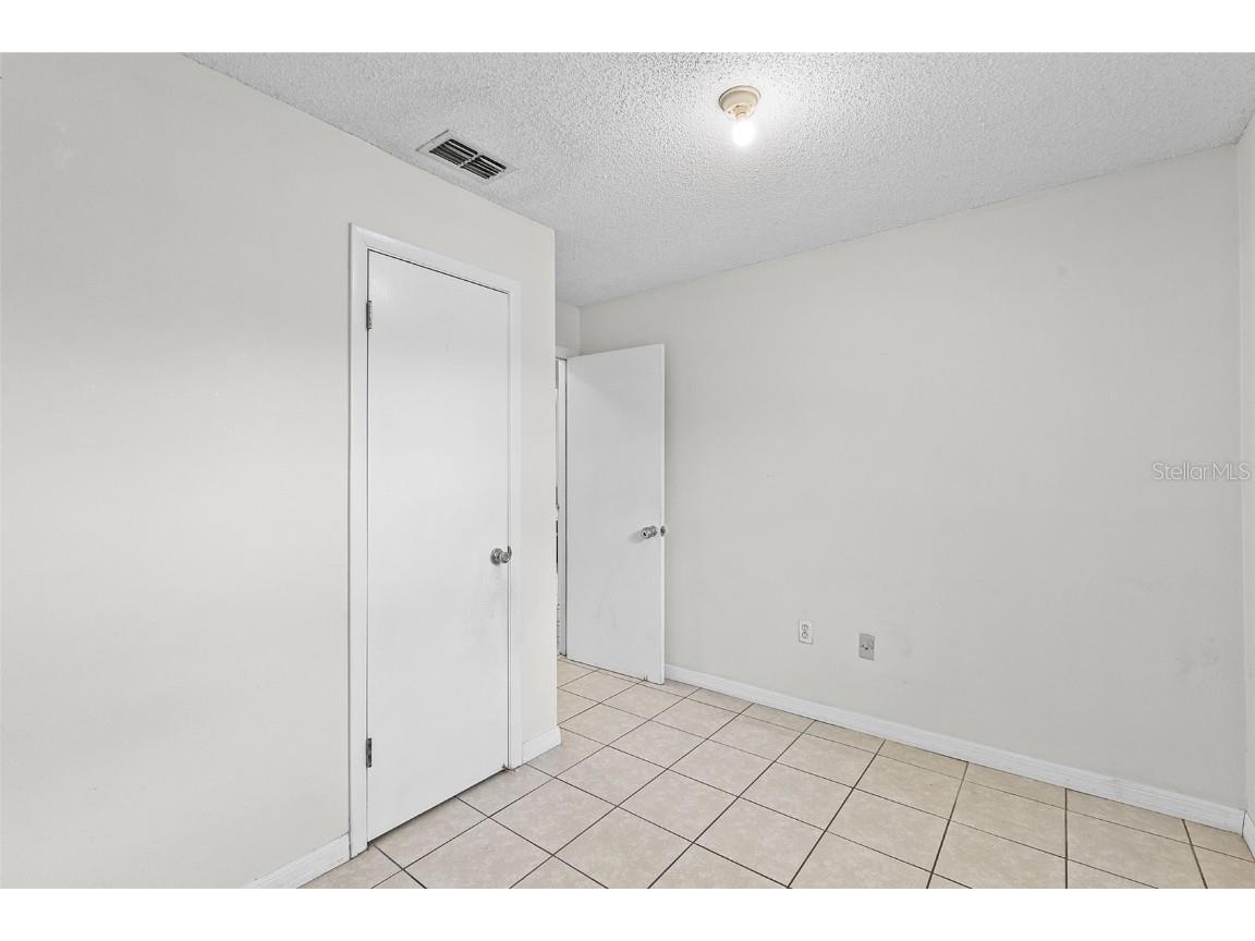 2900 Oranole Road Orlando FL 32810 O6326677 image21