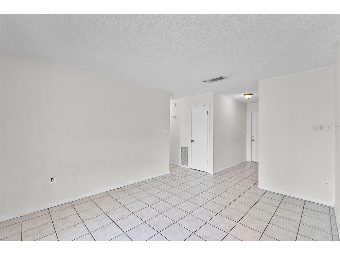 2900 Oranole Road Orlando FL 32810 O6326677 image6