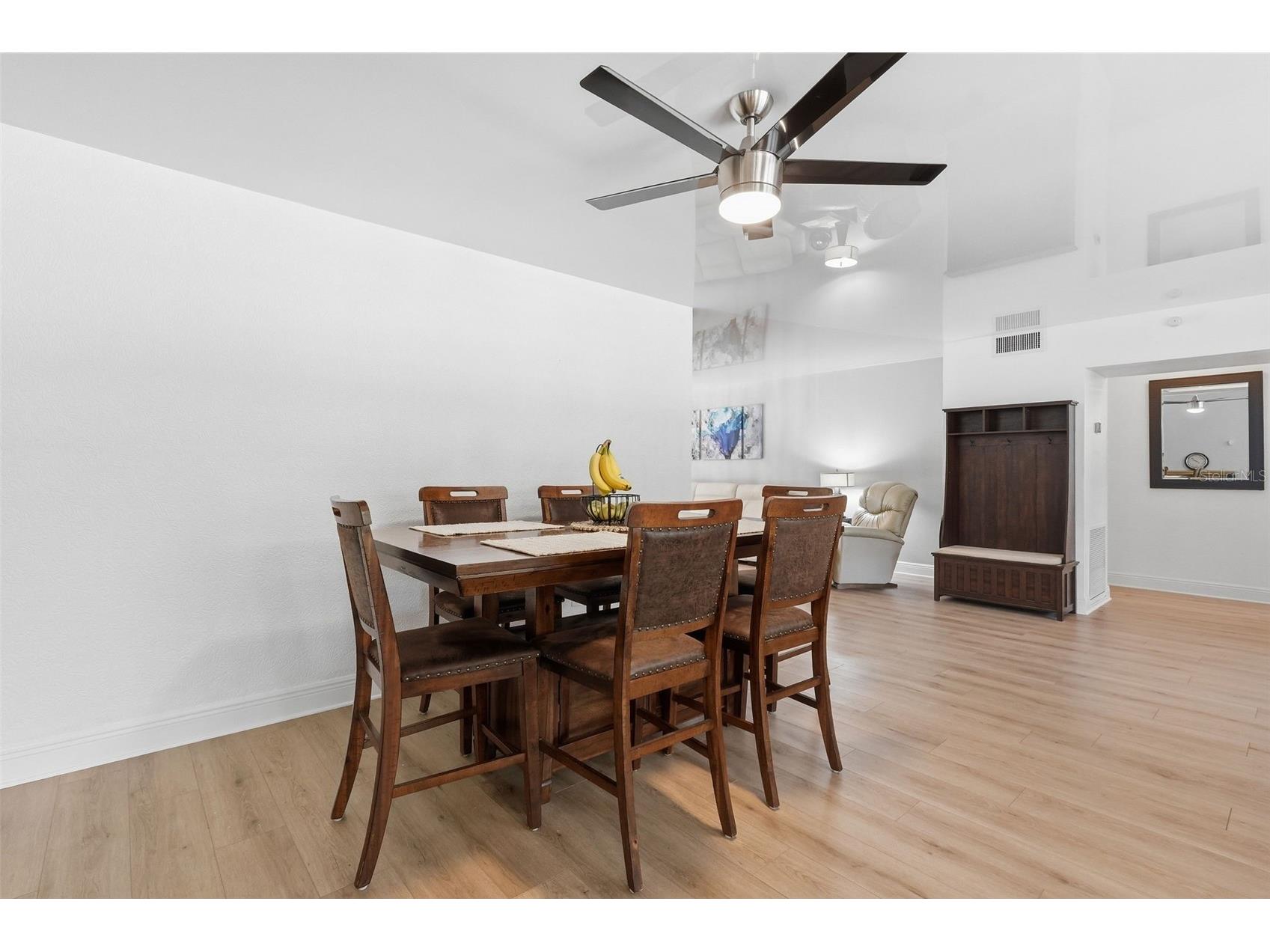 2900 Park Street N Saint Petersburg FL 33710 TB8515835 image12