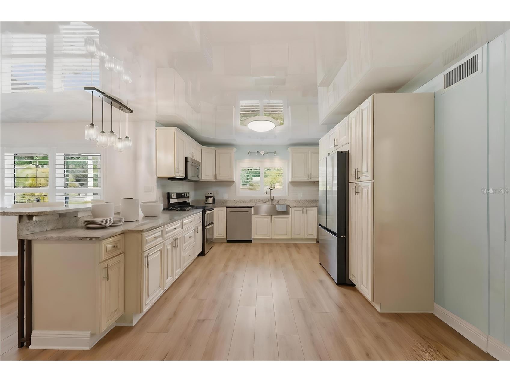 2900 Park Street N Saint Petersburg FL 33710 TB8515835 image15