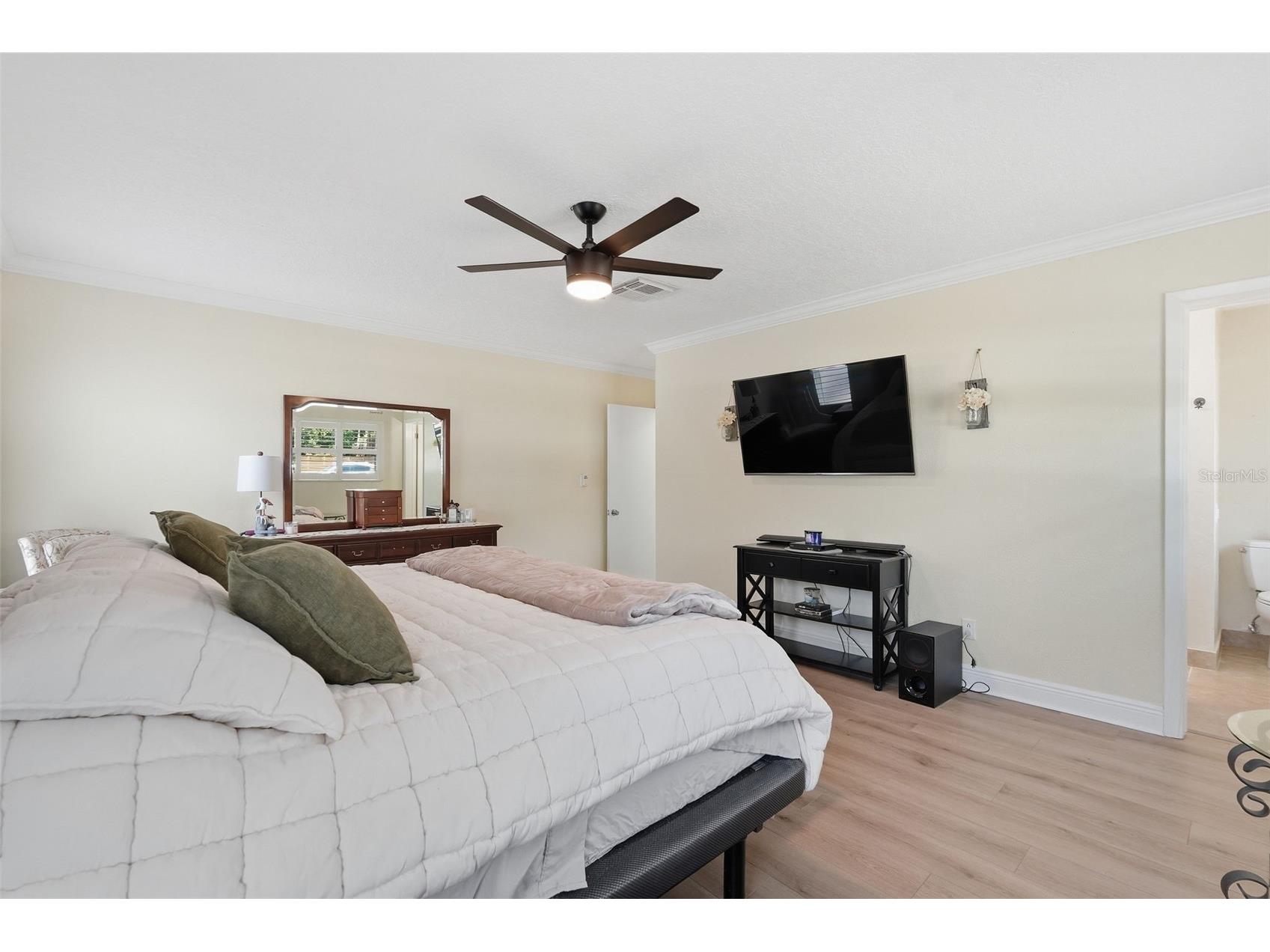 2900 Park Street N Saint Petersburg FL 33710 TB8515835 image26