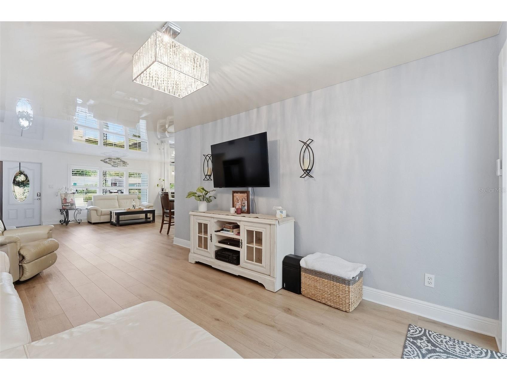 2900 Park Street N Saint Petersburg FL 33710 TB8515835 image38