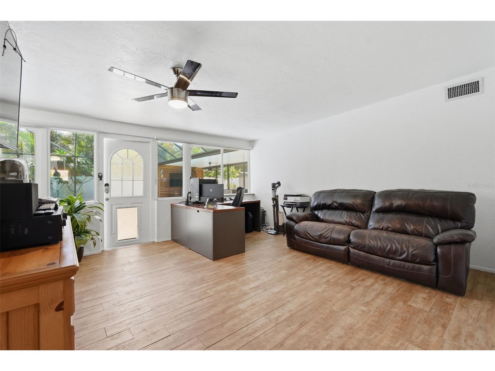 2900 Park Street N Saint Petersburg FL 33710 TB8515835 image50