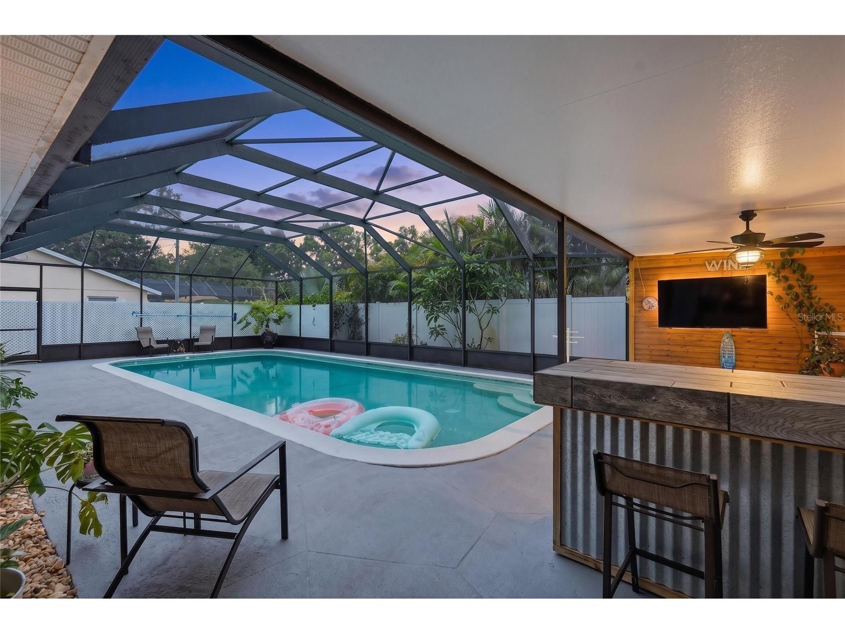 2900 Park Street N Saint Petersburg FL 33710 TB8515835 image58
