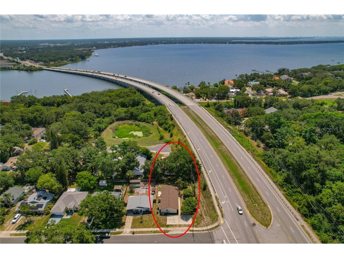 2900 Shore Drive Safety Harbor FL 34695 TB8396401 image1