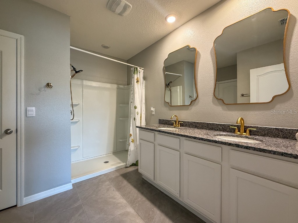 2900 Sunridge Loop Saint Cloud FL 34771 O6298262 image19