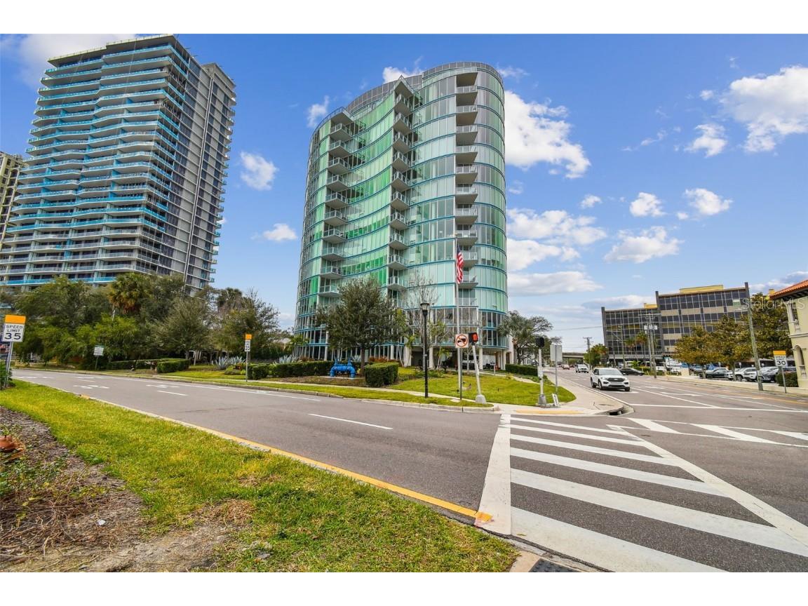 2900 W Bay To Bay Boulevard #902 Tampa FL 33629 TB8367171 image1