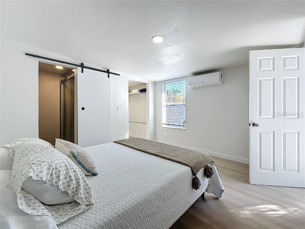 2900 Woodpine Court Sarasota FL 34231 A4640332 image30