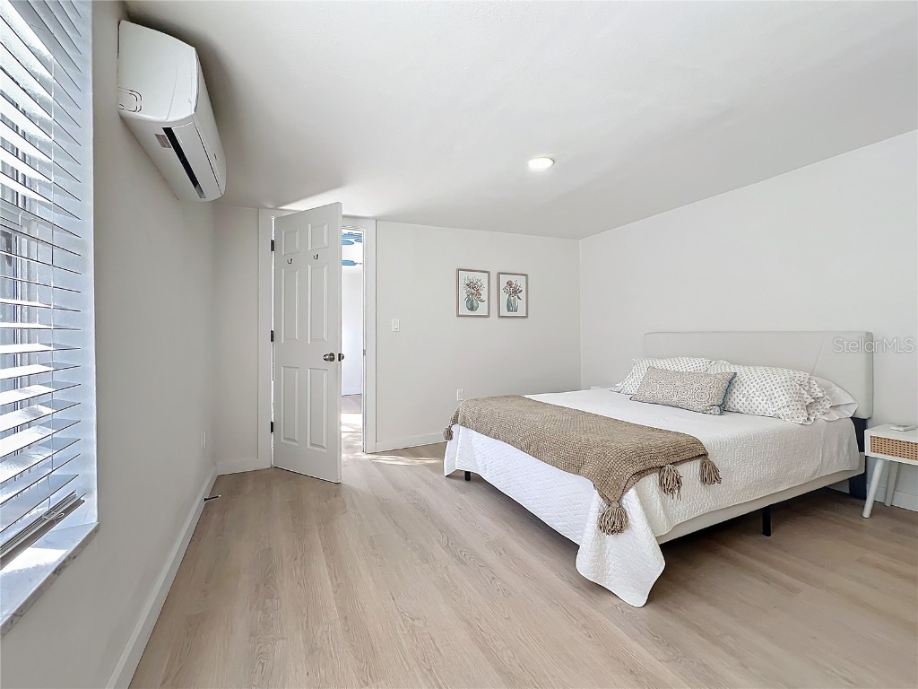 2900 Woodpine Court Sarasota FL 34231 A4640332 image32