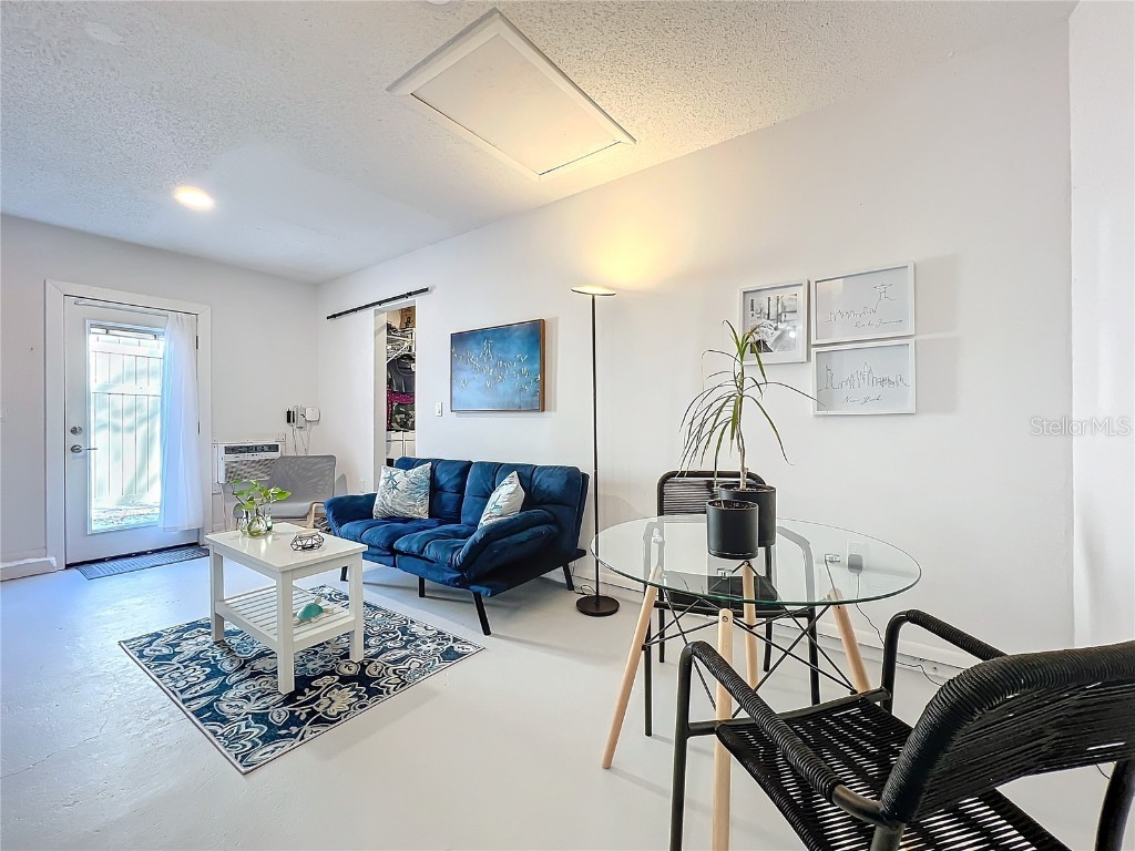 2900 Woodpine Court Sarasota FL 34231 A4640332 image40