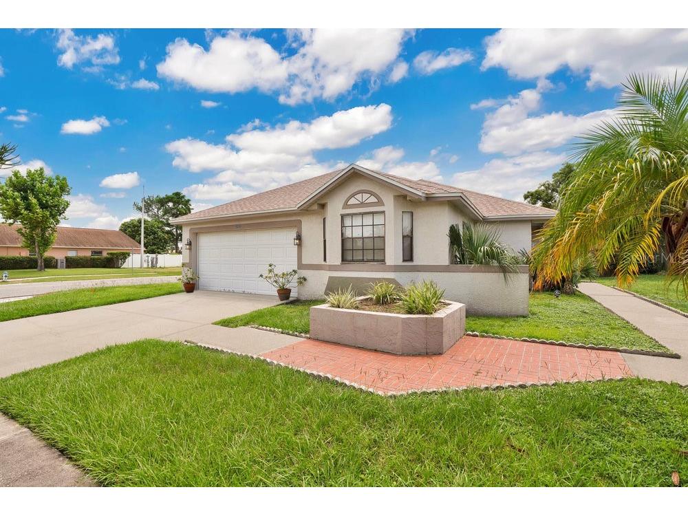 2900 Woodruff Drive Orlando FL 32837 L4946870 image1