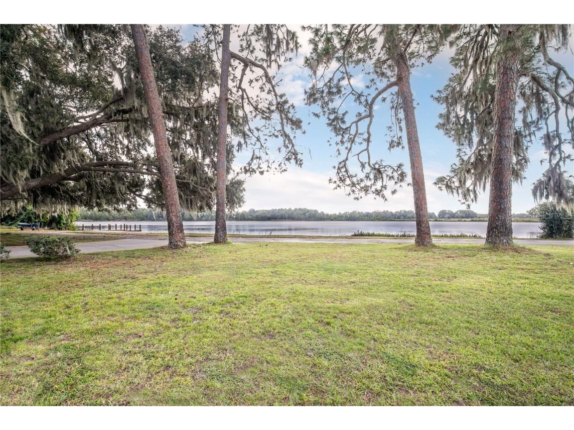 29000 Shirley Shores Rd Tavares FL 32778 - LAKE DIANE G5103120 image4