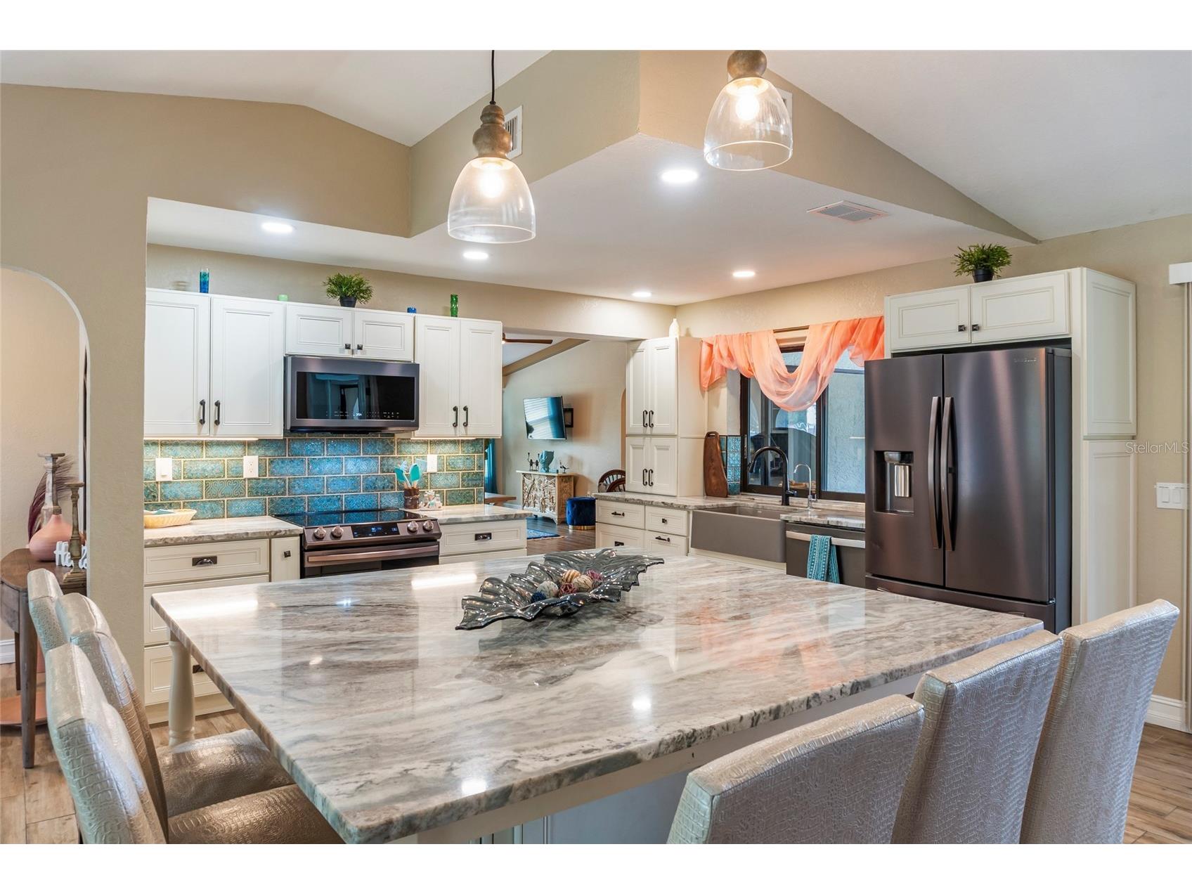 29005 Palm Shores Boulevard Punta Gorda FL 33982 C7526847 image4
