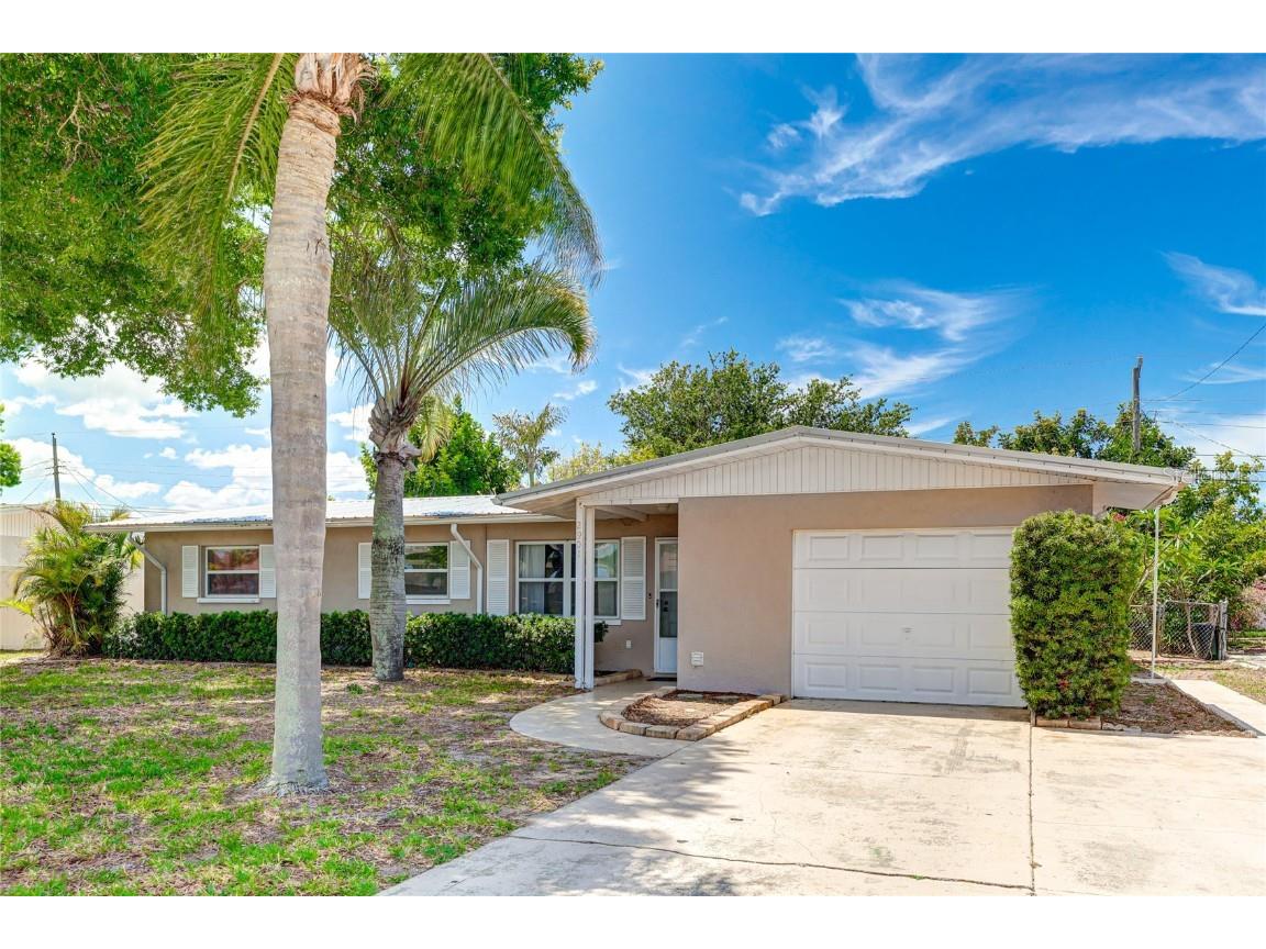 2901 23rd Avenue W Bradenton FL 34205 A4611489 image1