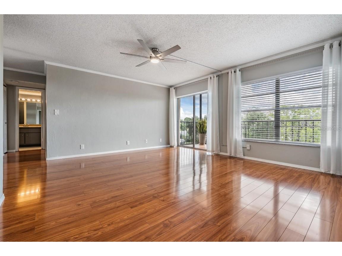 2901 26th Street W #301 Bradenton FL 34205 TB8397922 image24