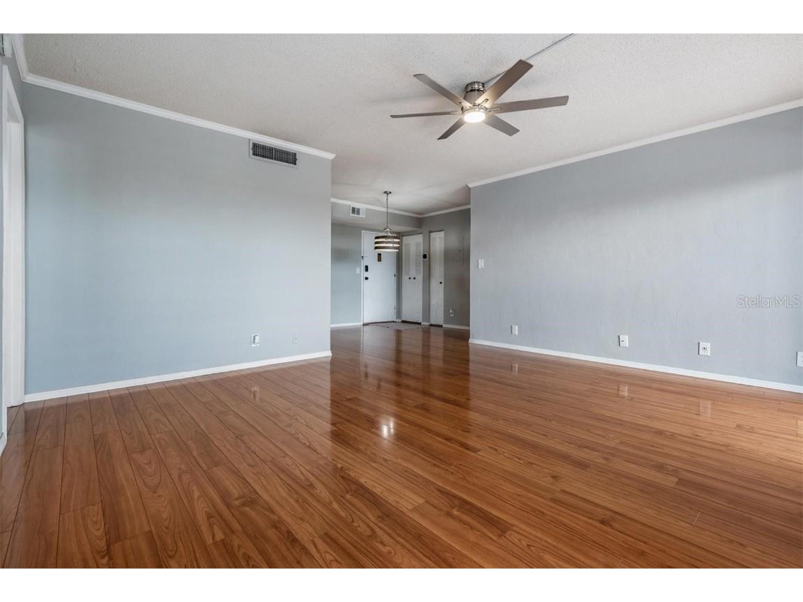 2901 26th Street W #301 Bradenton FL 34205 TB8397922 image26