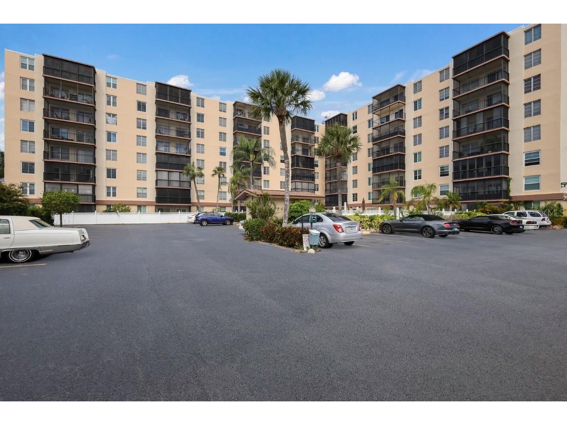 2901 26th Street W #319 Bradenton FL 34205 A4567382 image1