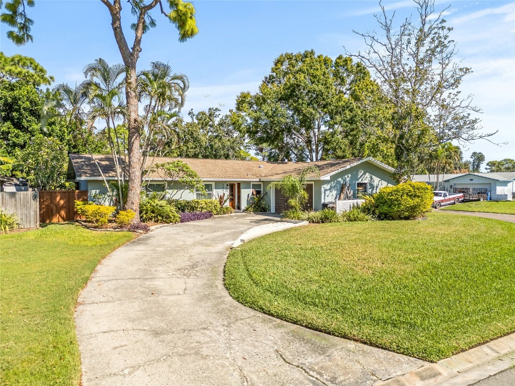 2901 61st Avenue S Saint Petersburg FL 33712 TB8438672 image1