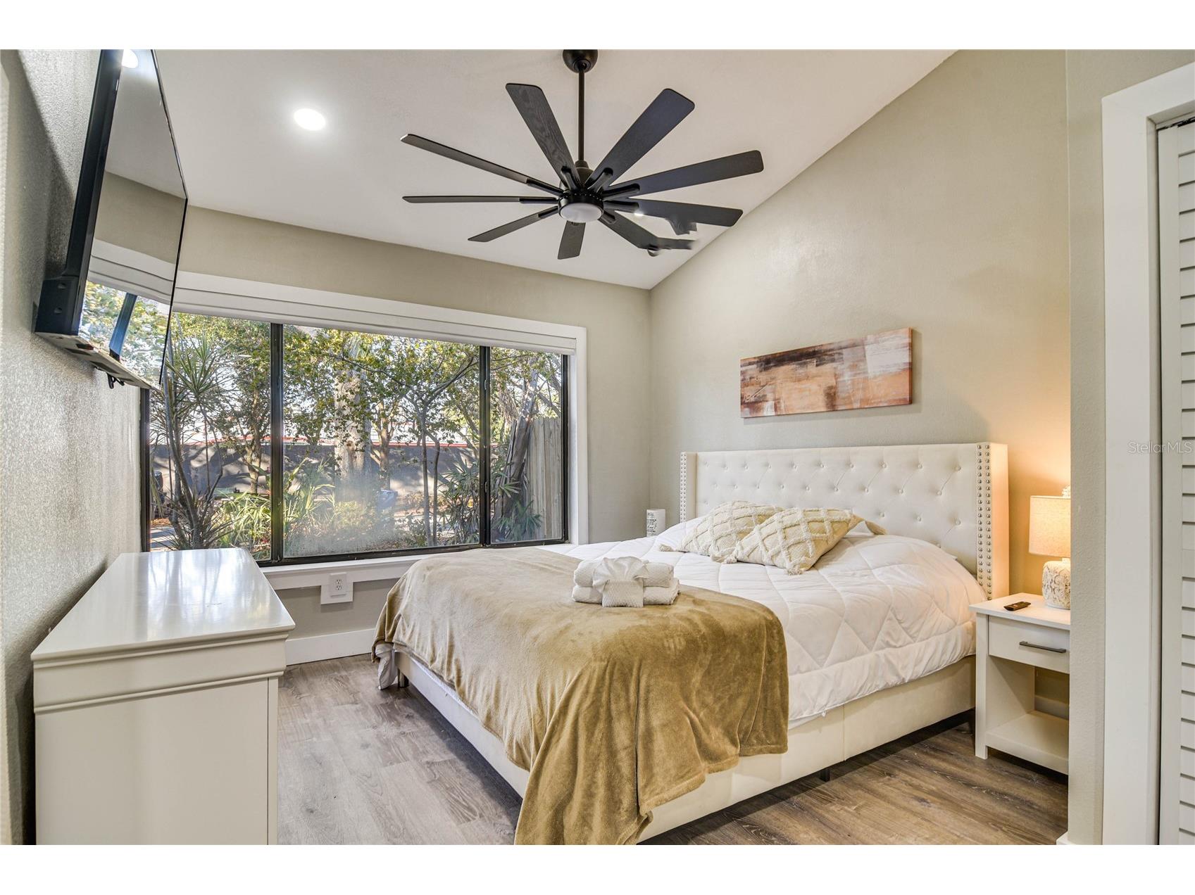 2901 70th Street N Saint Petersburg FL 33710 TB8508459 image17