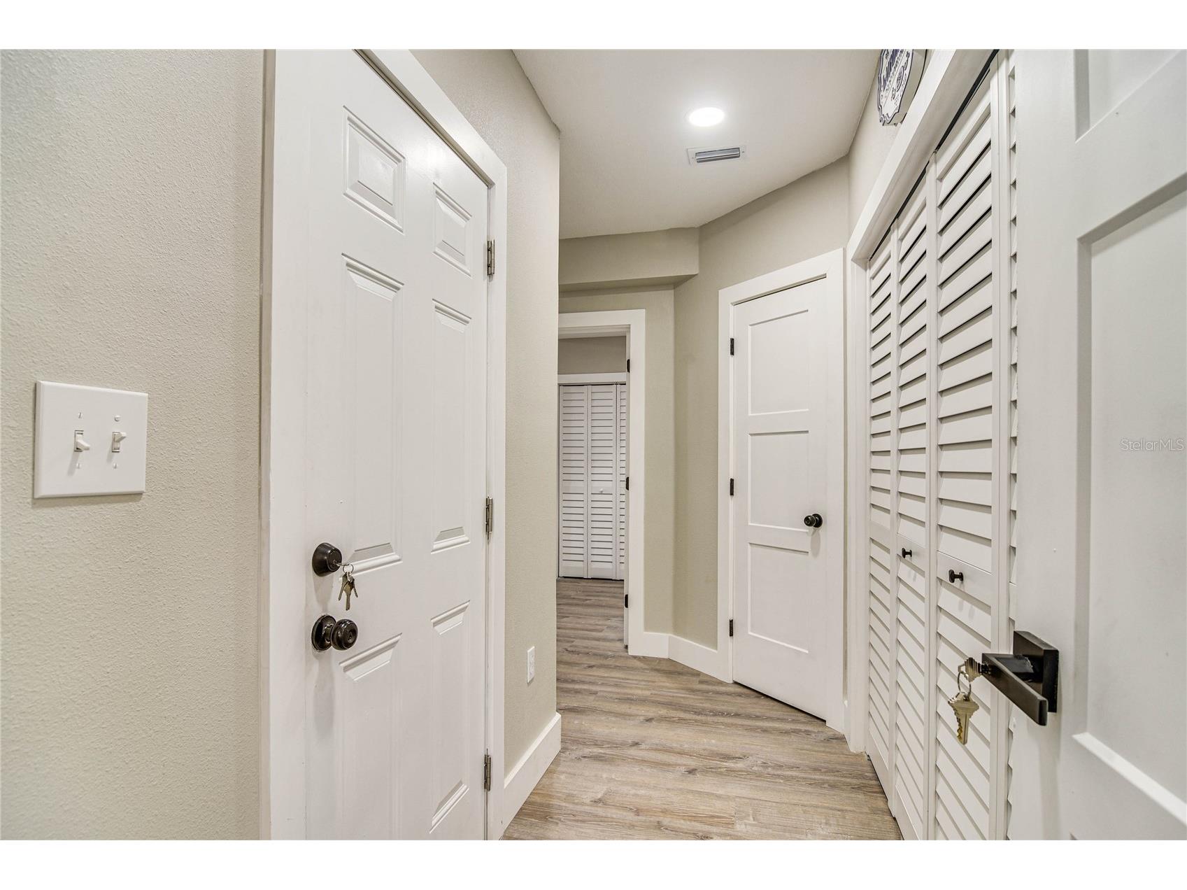 2901 70th Street N Saint Petersburg FL 33710 TB8508459 image38