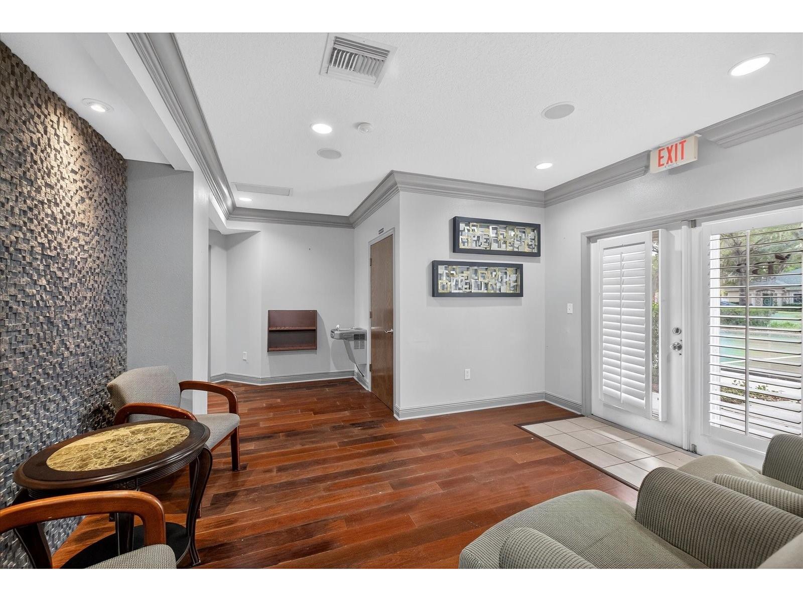 2901 Busch Lake Boulevard Tampa FL 33614 TB8456736 image14