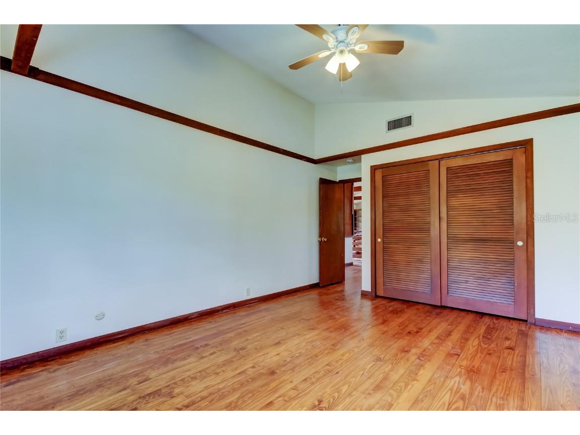 2901 Pelham Rd N Saint Petersburg FL 33710 TB8435990 image29