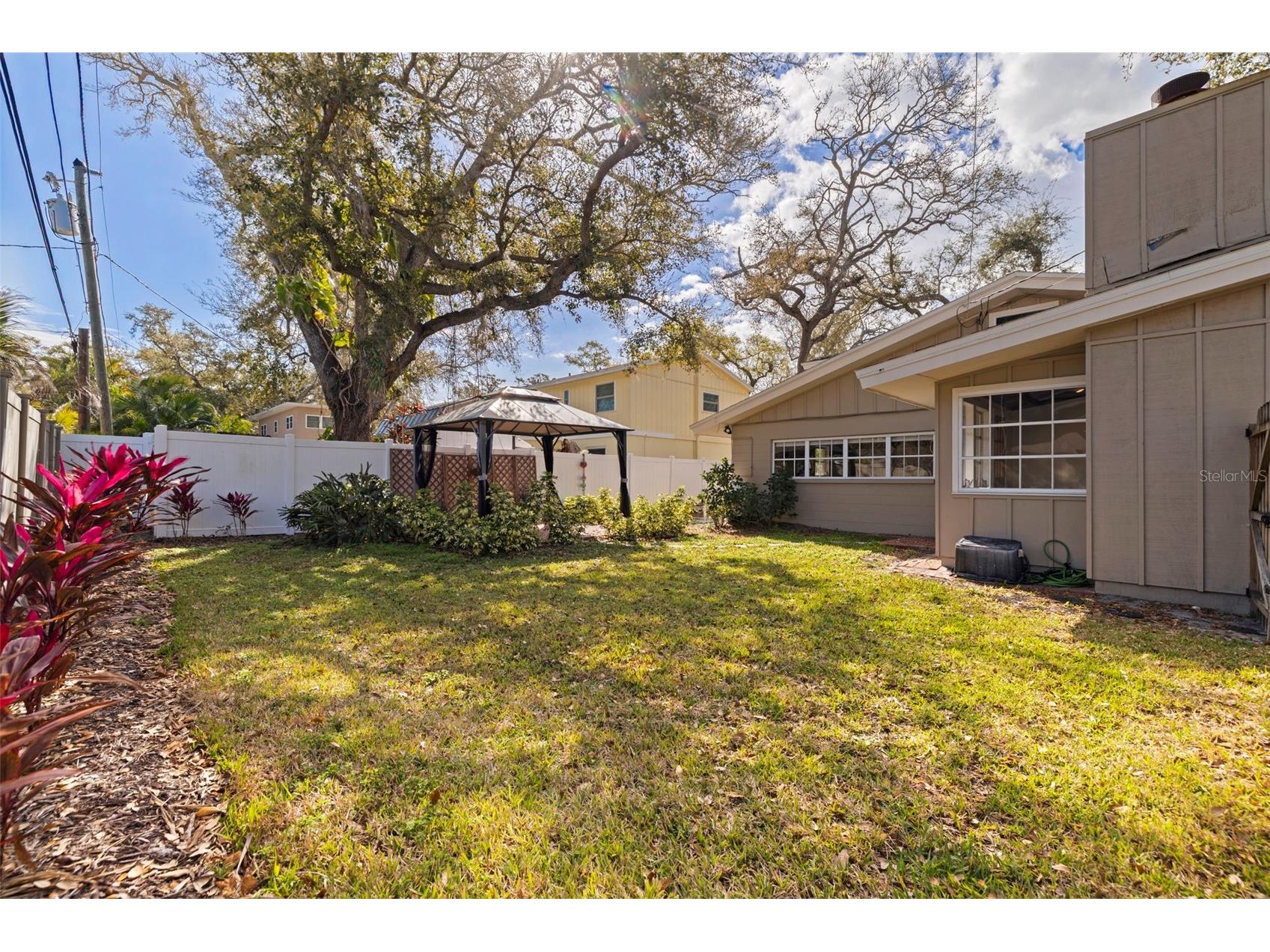 2901 Pelham Road N Saint Petersburg FL 33710 TB8482515 image41