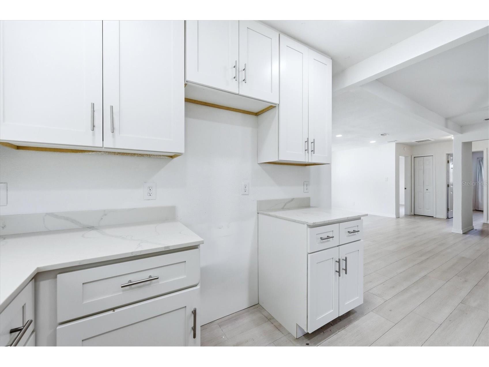 2901 Poplar Street Sarasota FL 34237 A4691230 image15