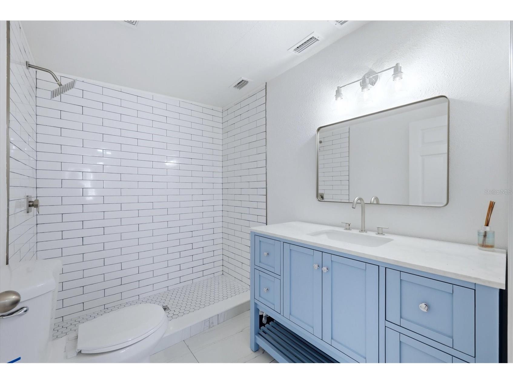 2901 Poplar Street Sarasota FL 34237 A4691230 image19